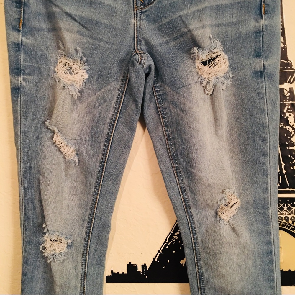 Dollhouse Size 3 jeans - Picture 2 of 4